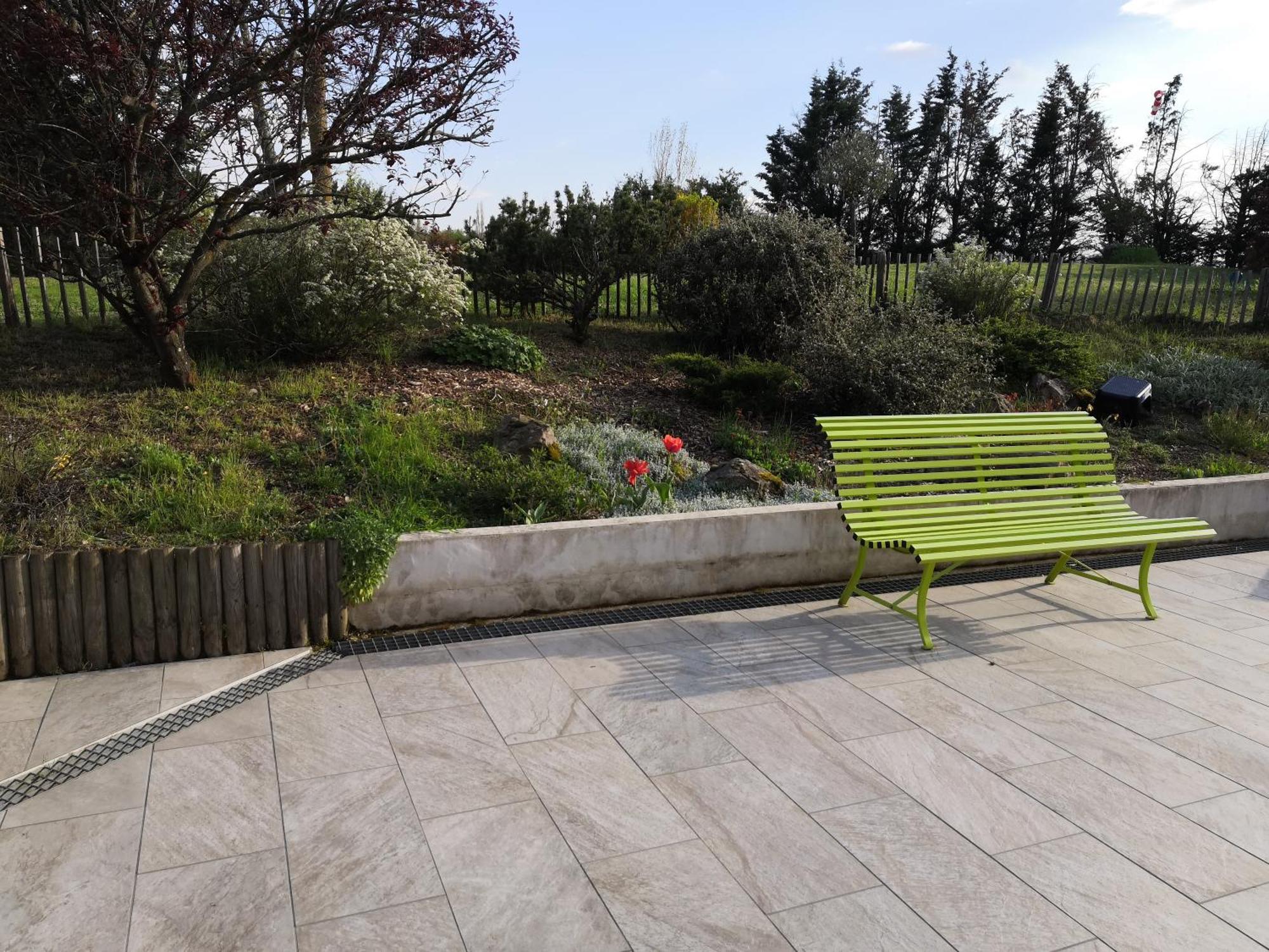 Chambre Avec Entree Independante Dans Un Ecrin De Verdure Dommartin  Exterior foto